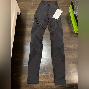 LuLu lemon Wunder Under Mesh